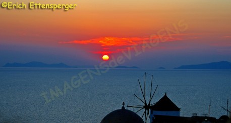 Famoso por do sol em Santorini