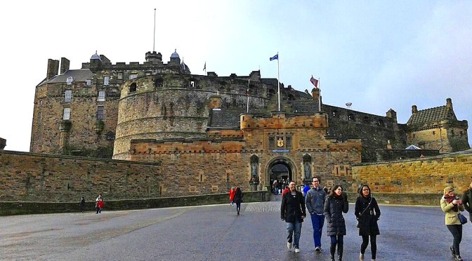 Edimburgo, uma agradável surpresa da Escócia/Edinburgh – eine erstaunliche Überraschung  Schottlands/Edinburgh – An Amazing Surprise of Scottland