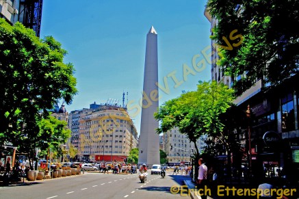 O Obelisco da Av. 9 de Julho