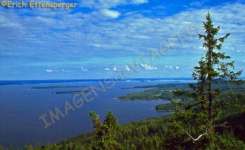 A viagem de regresso, em seguida, levou-nos através do Lakeland Finnish/Die Rückfahrt führte uns dann durch die Finnische Seenplatte/The return journey then led us through the Finnish Lakeland
