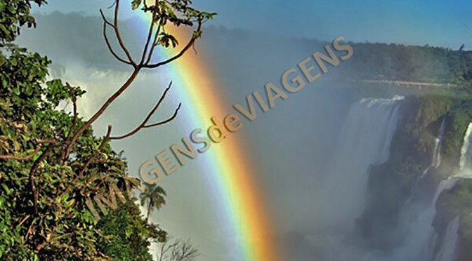 Parque Nacional do Iguaçu, o espetáculo das águas/Iguaçu National Park – Schauspiel des Wassers/Iguaçu National Park – spectacle of water
