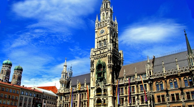 Munique, bela, culta e animada/München – schön, kultiviert und lebendig/Munich – beautiful, cultivated and lively