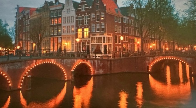 Amsterdã – capital vibrante e pitoresca/Amsterdam – malerische und pittoreske Hauptstadt/Amsterdam – vibrant and picturesque capital